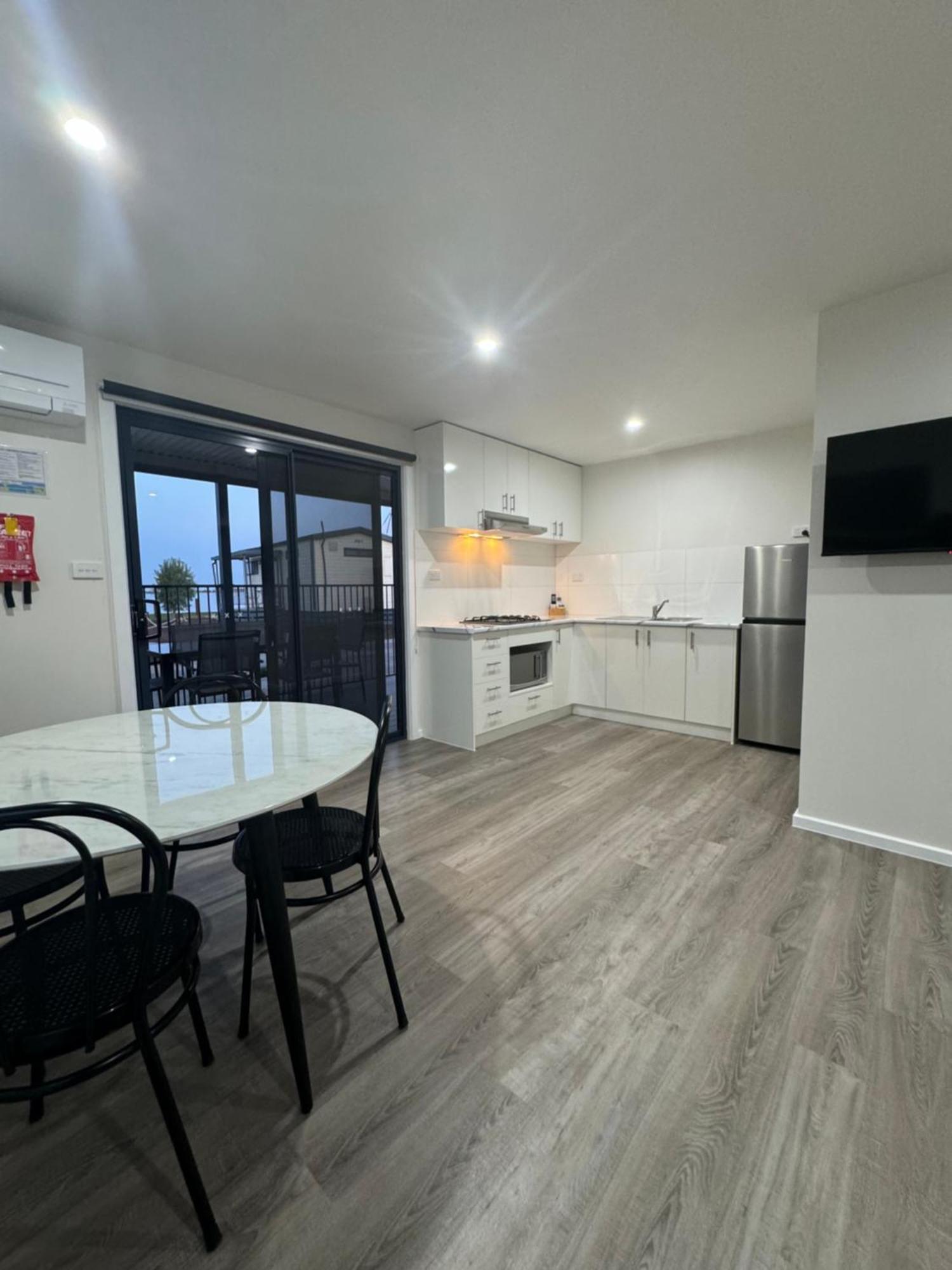 Lake Boga Caravan Park 외부 사진