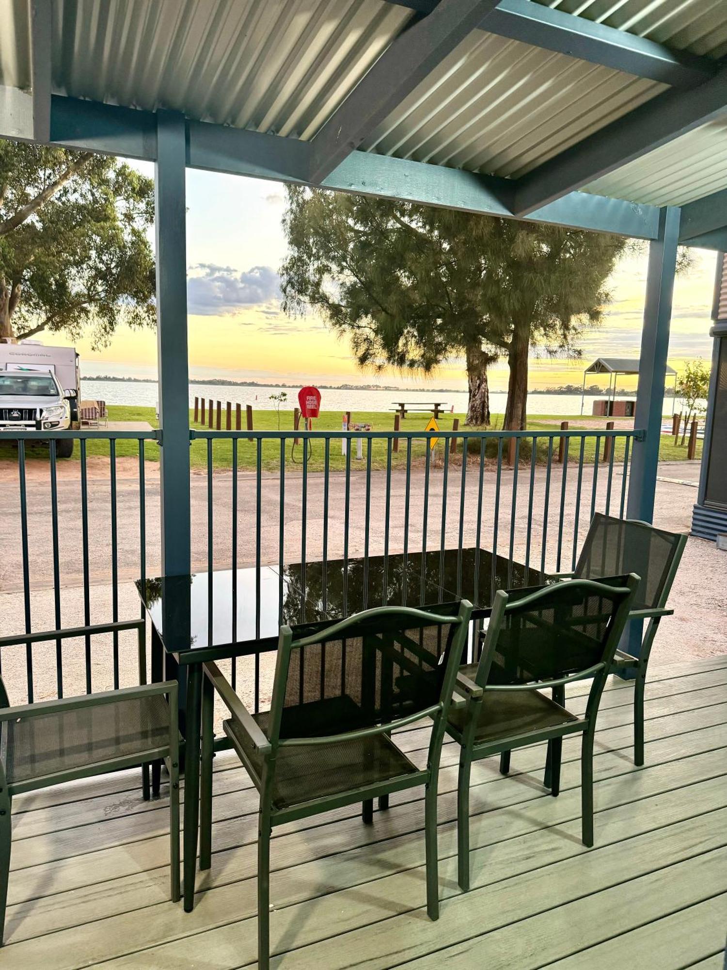 Lake Boga Caravan Park 외부 사진